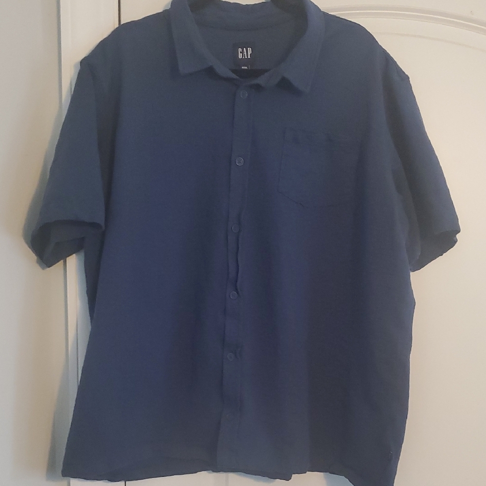 GAP Men's Navy Button Down Shirt